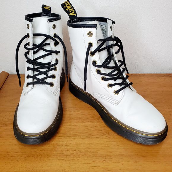 Dr. Martens Shoes Dr Doc Martens White Airwair Zavala Combat